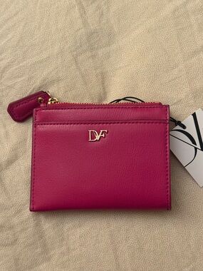 Diane Von Furstenberg Fuchsia Pink Leather Zip Wallet